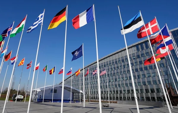 Fransada prezident seçkisi NATO üçün kabus olacaq?