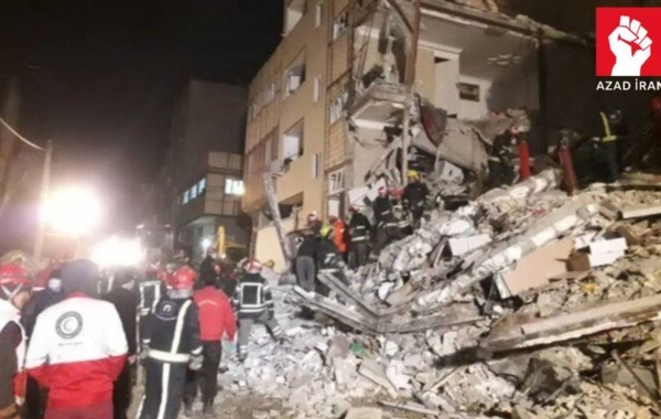 Tehranda yaşayış binası çökdü: Dağıntılar altında qalanlar var