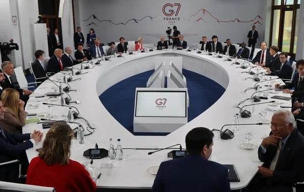 Süni intellekt liderləri dünyaya mesaj verdilər: Beynəlxalq qaydalar yenidən yazılmalıdır
