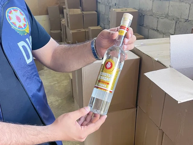 Naxçıvanda külli miqdarda saxta aksiz markalı alkoqollu içkilər aşkar edilib - FOTO