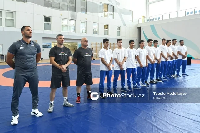 Namiq Abdullayev: "Bu gün güləşçilərimiz üçün böyük şans yaranıb" - FOTO