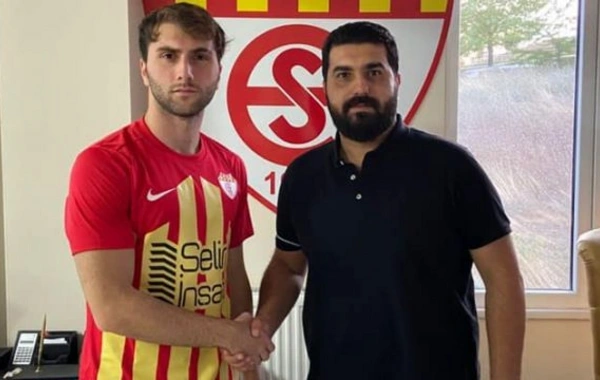Azərbaycan yığmasının sabiq futbolçusu Türkiyədə saxlanıldı