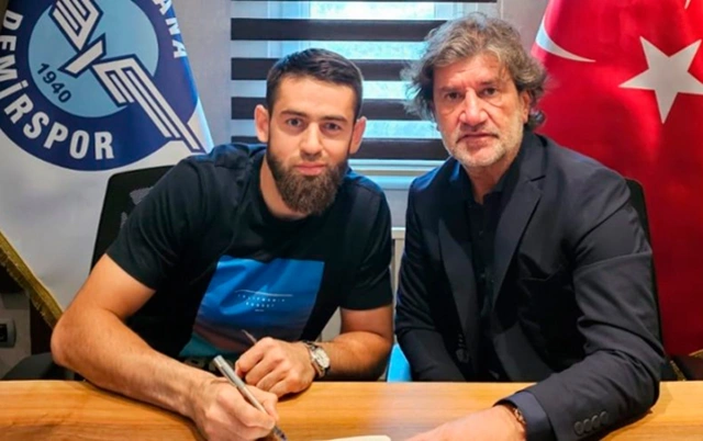 Nəriman Axundzadə Azərbaycan futbol tarixinin ən bahalı transferi oldu