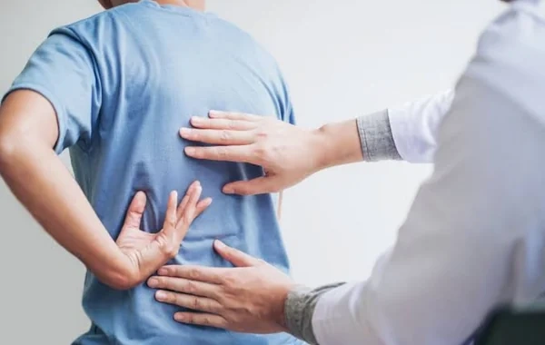 Qəfil başlayan kəskin ağrılar: Nə vaxt təcili yardıma müraciət etmək lazımdır?
