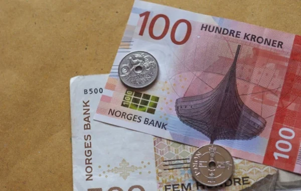 Dünyanın ən iri suveren fondu milyardlarla dollar itirdi