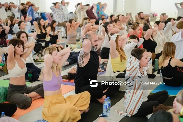 "Nine Senses Fest 2026": Paytaxtda yoqa və meditasiya festivalı - FOTO