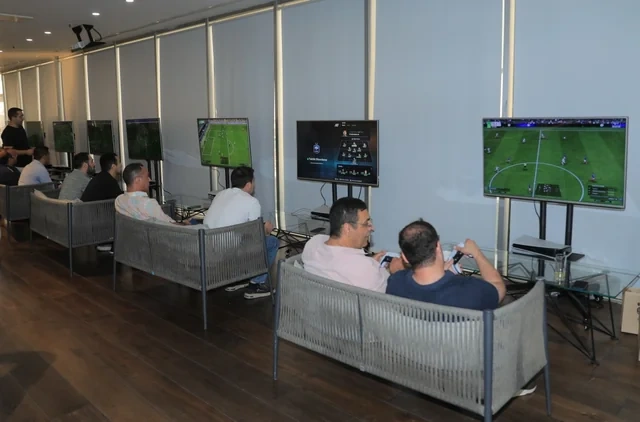 "Azərlotereya" jurnalistlər arasında "FC 26" çempionatı keçirdi