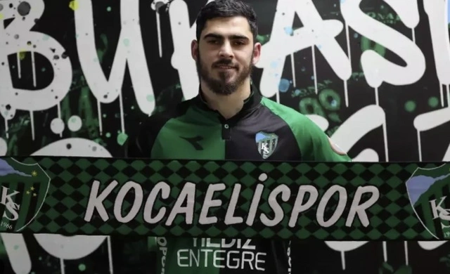 Nəriman Axundzadə Azərbaycan futbol tarixinin ən bahalı transferi oldu