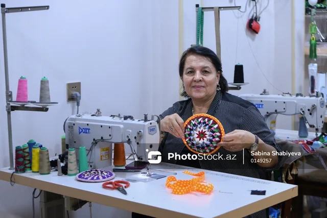 Kiçik parçalardan düzəldilən böyük əsərlər - Qurama sənətinin sirləri - FOTOREPORTAJ