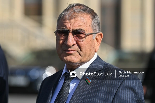 Komitə sədri: "Telekanallarda bələdiyyələrlə bağlı verilişlər olsun"