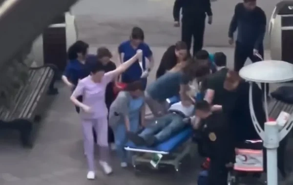 Ürəyi dayanan 62 yaşlı kişini xilas edən həkimlər danışdılar