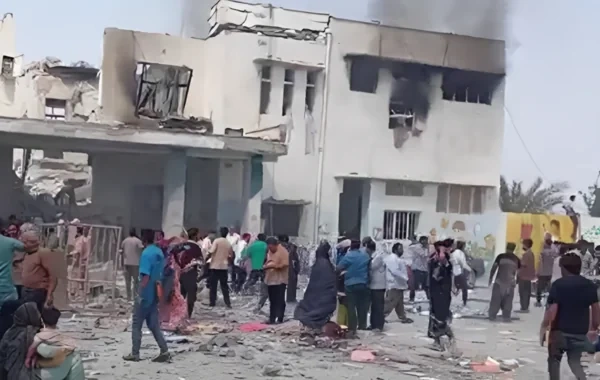 İrandakı qızlar məktəbinə raket düşdü: 40 ölü, 48 yaralı - VİDEO