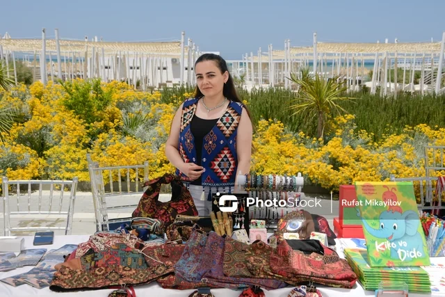 "Nine Senses Fest 2026": Paytaxtda yoqa və meditasiya festivalı - FOTO