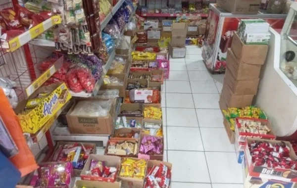 Mingəçevirdə marketdə vaxtı keçmiş məhsullar satılırmış - YOXLAMA