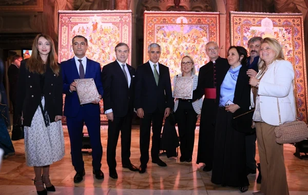 Vatikanda Heydər Əliyev Fondu ilə birgə layihələrin təqdimatına həsr olunan tədbir keçirilib - FOTO