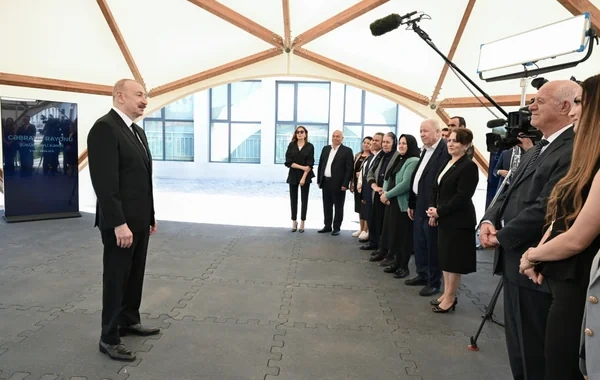 İlham Əliyev: "Şükürbəyli kəndi tamamilə yenidən qurulub"