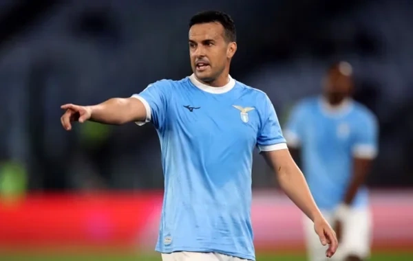 Dünya çempionu futbolçu karyerasını başa vurdu