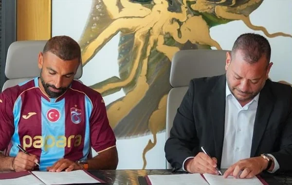 Salah rəsmən "Trabzonspor"da: Müqavilənin inanılmaz DETALLARI