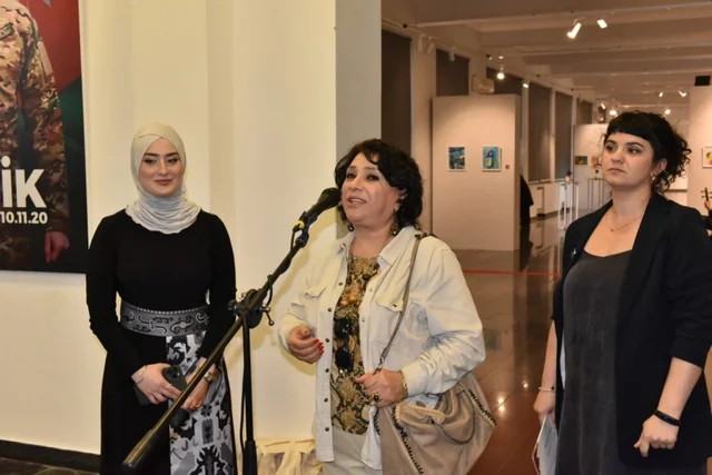 "Rənglərin dialoqu" adlı sərgi açıldı