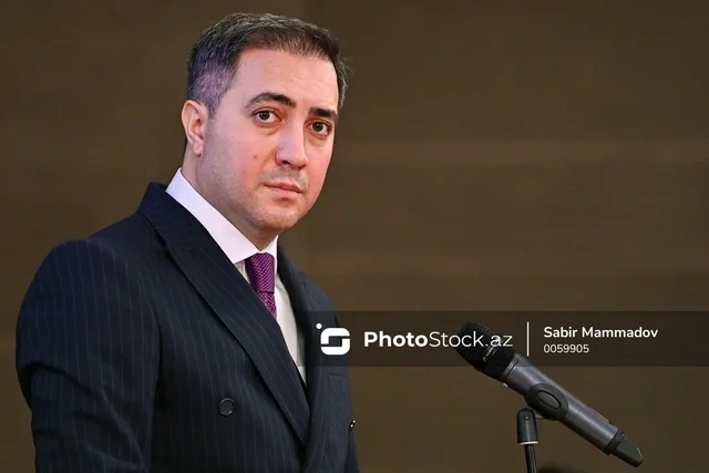 Rəqəmsal məkanda yeni qaydalar: Uşaqların psixoloji sağlamlığı necə təmin ediləcək?