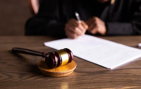 Yarım milyon manatı vergidən yayındıran sahibkara qarşı cinayət işi açıldı