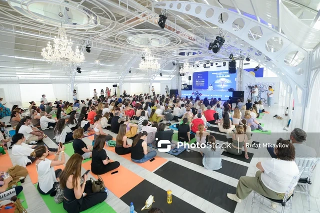 "Nine Senses Fest 2026": Paytaxtda yoqa və meditasiya festivalı - FOTO