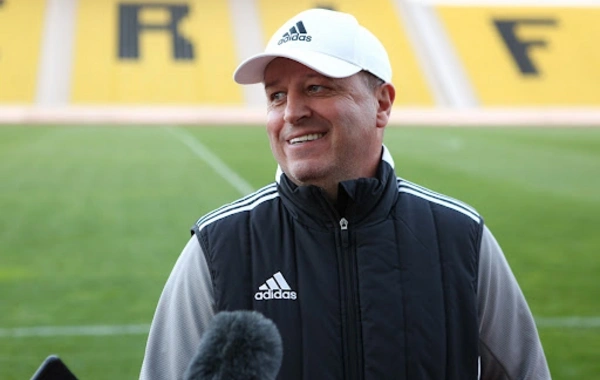 Yuri Vernidub "Neftçi"də nə qədər maaş alacaq?