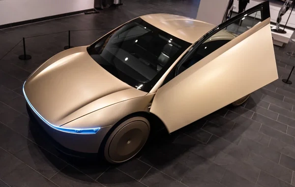 İlon Maskın şirkəti robot-taksilərin satışına başladı