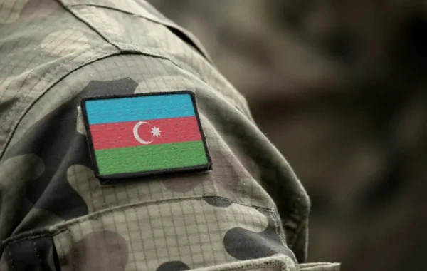 Azərbaycanda hərbi qulluqçular şəxsi jetonla təmin ediləcəklər