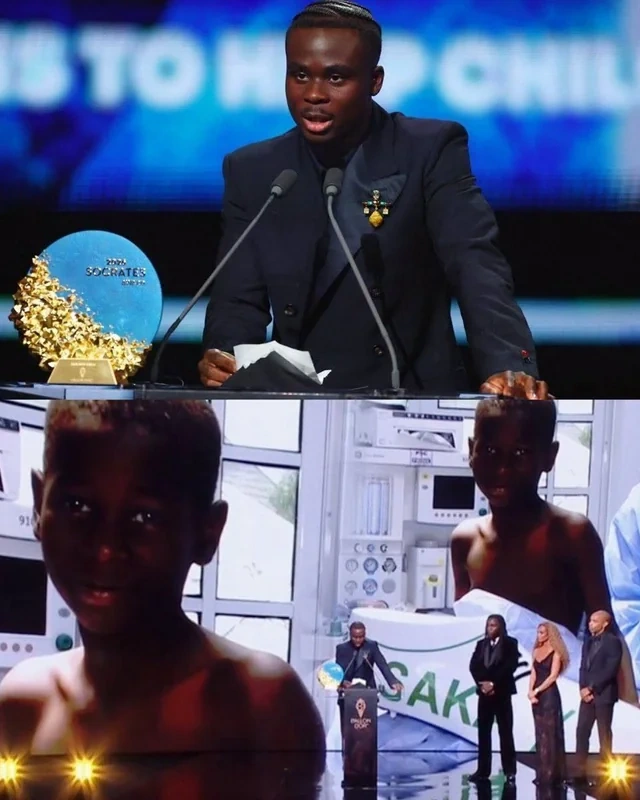 Bukayo Saka "Qızıl top" mərasimində 14 yaşlı ruandalı uşağın hekayəsini danışdı - Foto