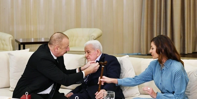 Xalq artisti Əlibaba Məmmədovun doğum günüdür