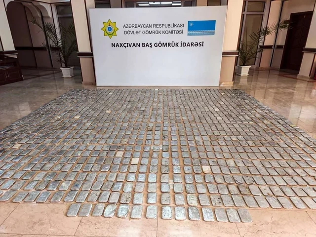 İrandan Almaniyaya gedən yük maşını Naxçıvanda saxlanıldı - FOTO - VİDEO