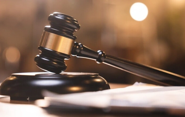 Fransada şok istintaq: 89 azyaşlıya qarşı zorakılıqda ittiham olunan şəxs həbs edildi