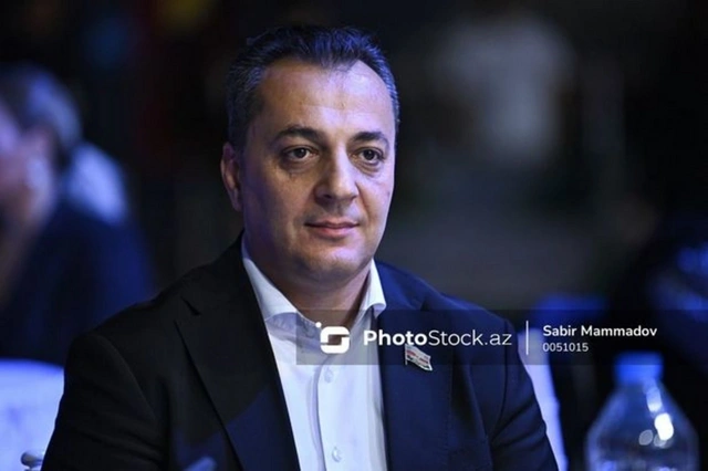 Azərbaycan nə körfəz ölkələri ilə Qərbə qarşı çıxır, nə də Qərblə Şərqə qarşı mövqe tutur