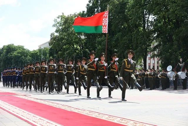 Kərim Vəliyev belaruslu həmkarı ilə regional təhlükəsizliyi müzakirə edib