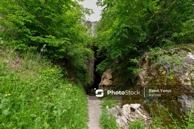Tarixin səssiz şahidləri - FOTO