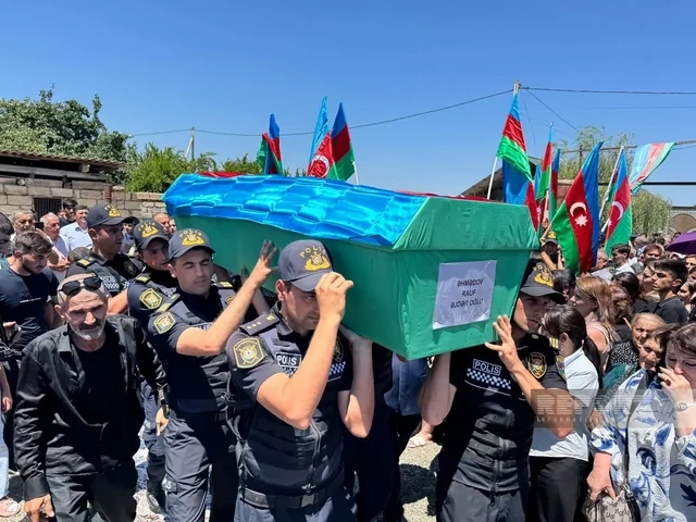 Goranboyda itkin-şəhid Rauf Əhmədov dəfn olunub - FOTO