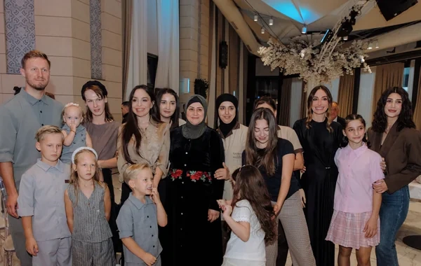 Leyla Əliyeva və Arzu Əliyeva "Cənnətin ariyası" adlı layihə çərçivəsində təqdim olunan konsertdə iştirak ediblər - Foto