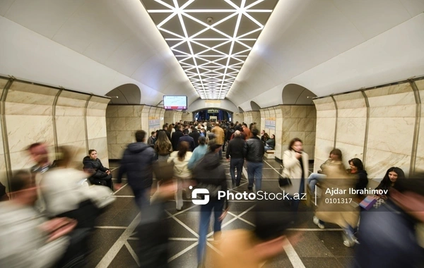 Metronun "28 may" stansiyasında qatar TÜSTÜLƏYİB? - Sərnişinlər DÜŞÜRÜLDÜLƏR
