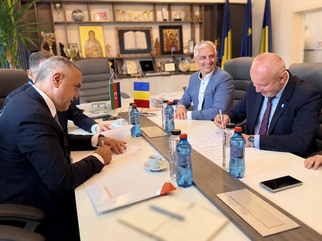 Xankəndi bu Avropa şəhəri ilə qardaşlaşdı - FOTO