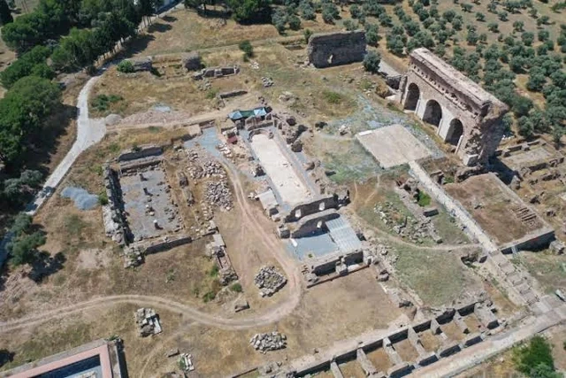 Türkiyədə 2000 illik Olimpiya üzgüçülük hovuzu tapıldı: Hansı məqsədlər üçün istifadə olunurdu? - FOTO