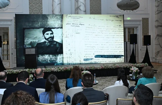 "Qızların təhsilinə dəstək" layihəsinin II Məzun Günü keçirilib - FOTO