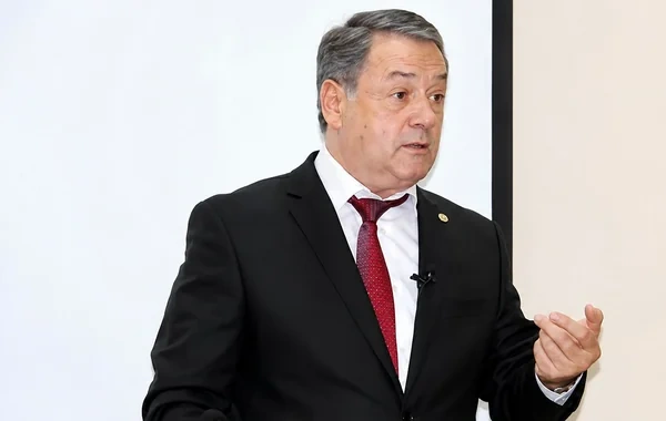 Generalın oğlu vəzifəsindən azad edildi