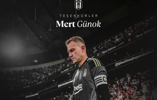 "Beşiktaş" qapıçısı ilə müqaviləsini pozdu