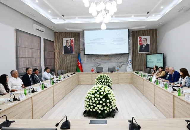 Azərbaycan və Qırğızıstan həmkarlar ittifaqları arasında əlaqələr genişlənir