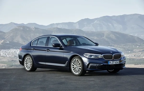 BMW sahiblərinin NƏZƏRİNƏ: Bəzi modellərdə yanğın riski aşkarlandı