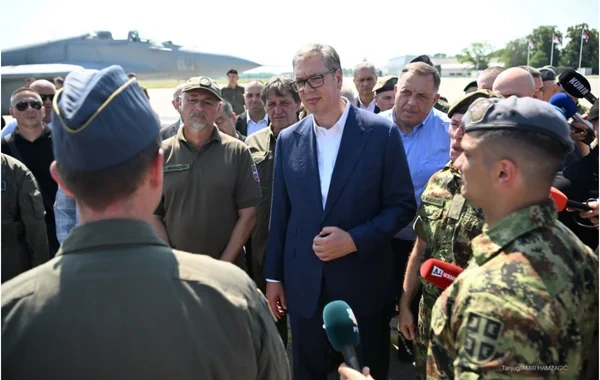 Serbiyada hərbi xidmətə çağırış bərpa olunacaq