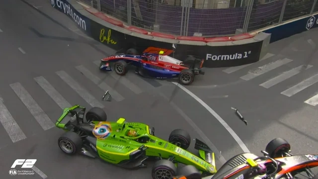 "Formula-2": Zəncirvari qəzadan sonra mübarizə bərpa olundu - FOTO