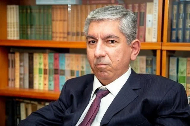 Təhsilimiz sürətli rəqəmsal inkişafa imkan yaradırmı?