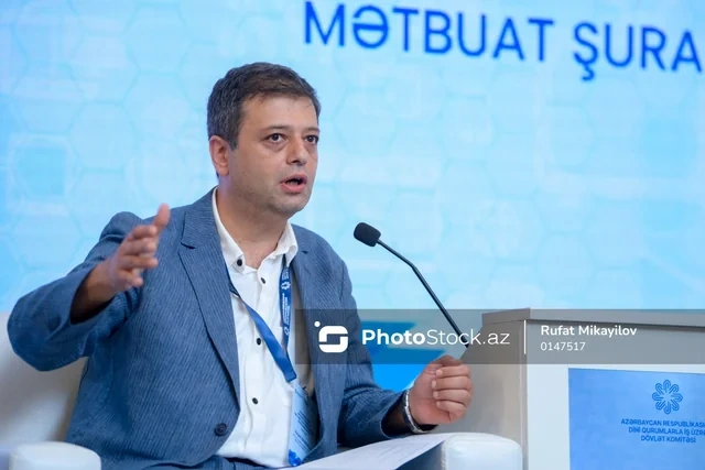 Cəlalə Nəzəroğlu: "Din mövcud olduğu dövrdə fərqli fikirlər daha çox olub"